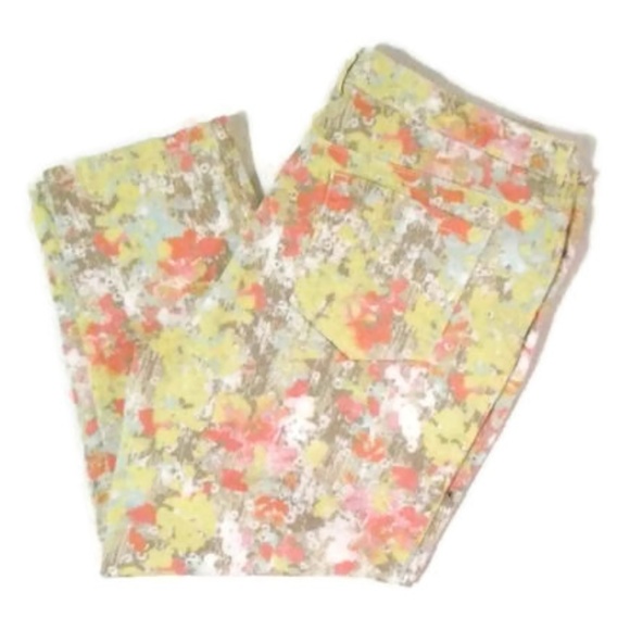 Style & Co. Denim - Style & Co Tan Yellow Stretch Cropped Jeans